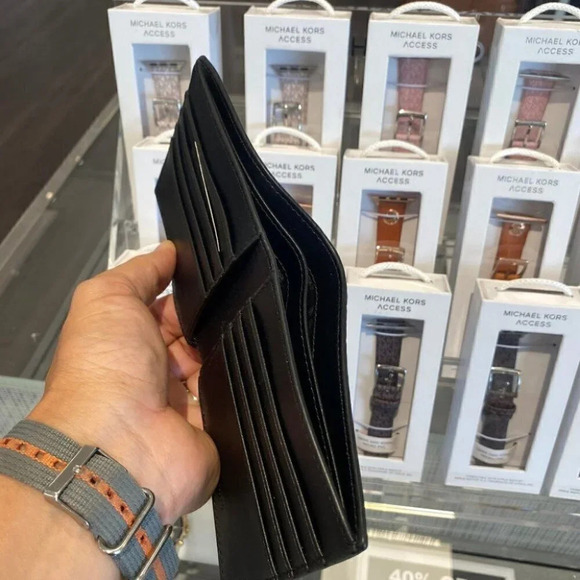 Michael Kors Billfold Bifold Wallet Men's Croc Embossed Leather 36F1LC0F1E - Picture 3 of 8